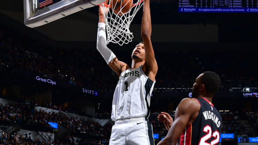 27分18板6助5帽！文班又轰出逆天数据 马刺队史首次开局5连胜