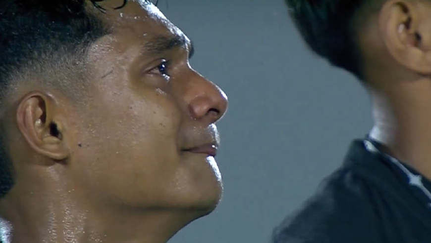 7-0！国足罕见把对手踢哭：印尼多人落泪+门将目光呆滞，主帅黑脸