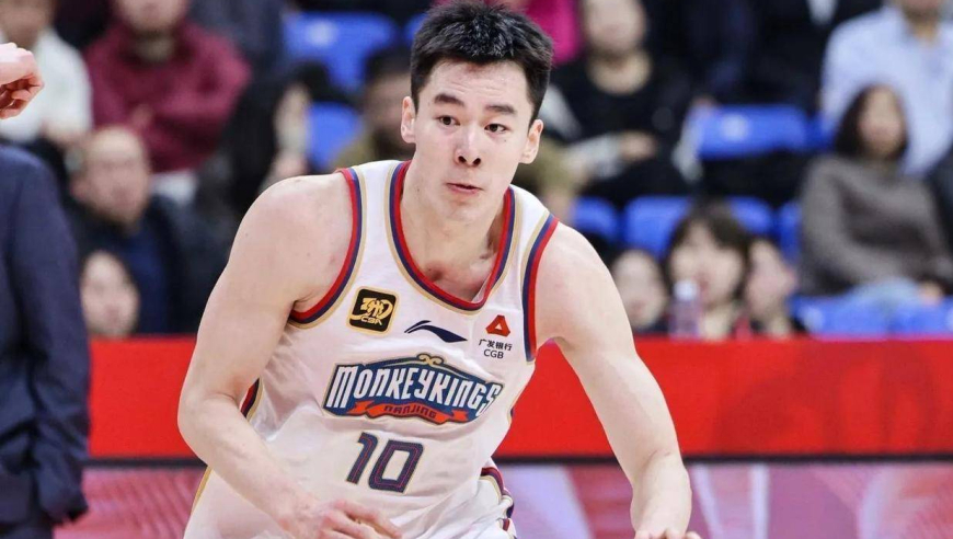 广东险胜南京决胜时刻：郭昊文错失绝杀+关键球 广东加时连拿8分