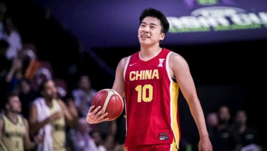 亚洲杯错失金牌后！中国男篮“离队”第一人诞生，郭士强选人眼光毒辣