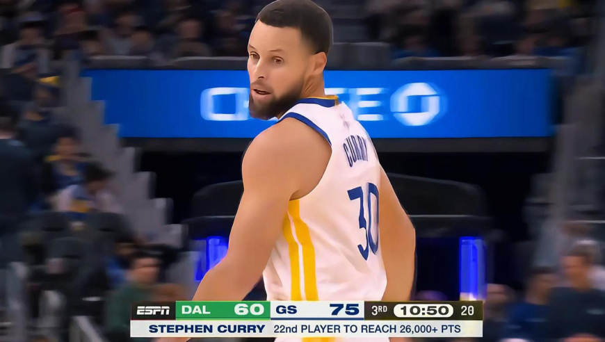 浓眉受伤一幕曝光！库里连拿4分回应弗拉格还拿下第26000分里程碑