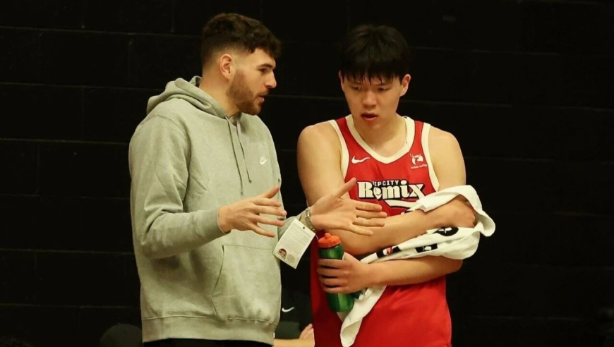 11中8！杨瀚森18分10板4助！开拓者宣布立即召回