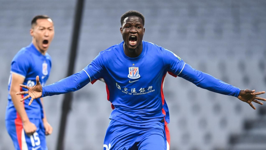 踢疯了！慢镜回看申花英博对轰8球，你追我赶三次进球高潮