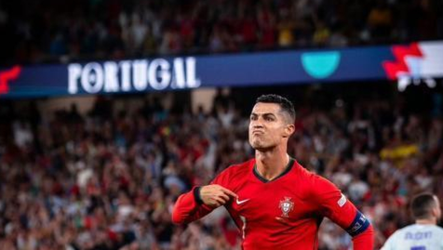 国际足联紧急撤下无C罗海报！别管C罗多老，他永远无法被替代