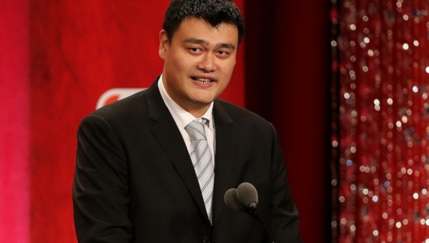 罗斯：姚明根本没资格入选NBA名人堂！网友笑了：起码比你有资格