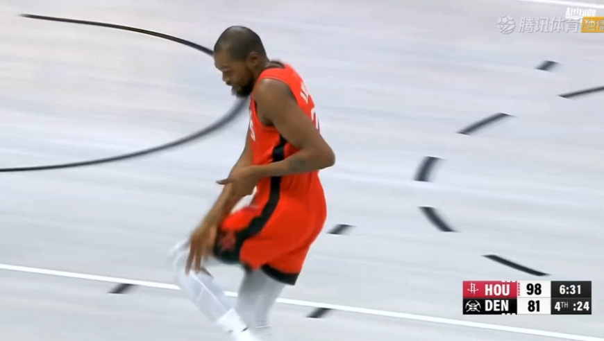 杜兰特开心的直跺脚 火箭复仇成功