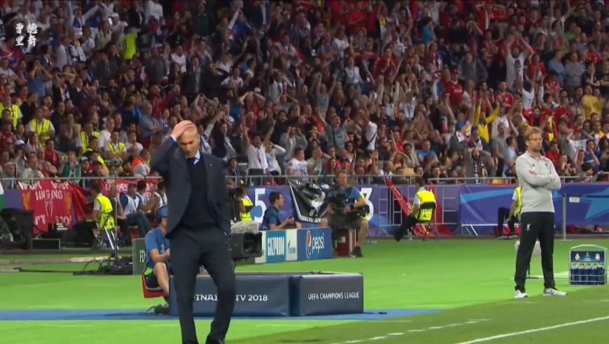 足坛十大侮辱性进球，伤害性不大侮辱性极强 ｜体坛记忆