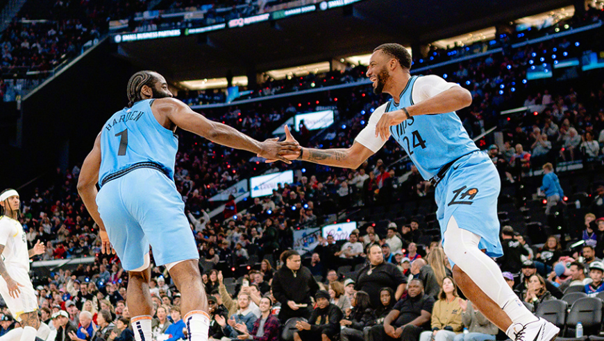 意外三连胜，进攻联盟第一！感谢快船无私馈赠，东部格局要改变了