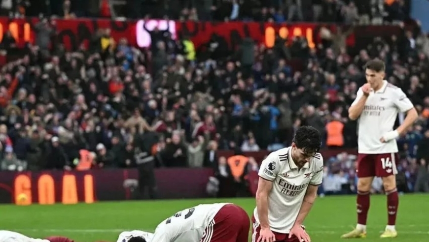 随着阿森纳1-2被绝杀、曼城3-0完胜，英超最新积分榜出炉:阿森纳难守第一！