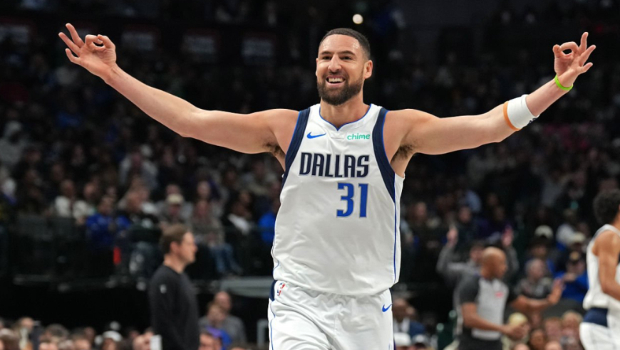 梦回巅峰！克莱半场狂轰23分6三分：解锁17000分里程碑