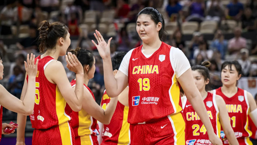 中国女篮大胜韩国夺铜全场集锦：张子宇18+7 王思雨19分