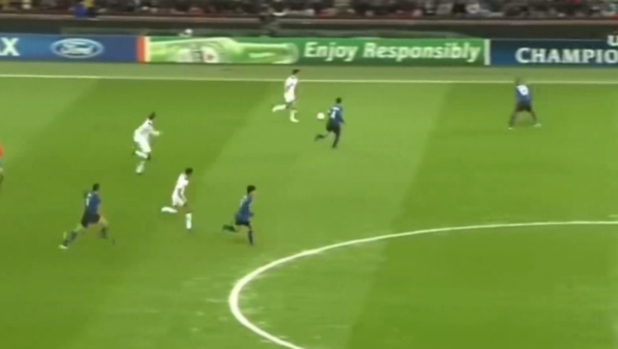 英超历史十大快马，速度与激情的巅峰碰撞｜体坛记忆