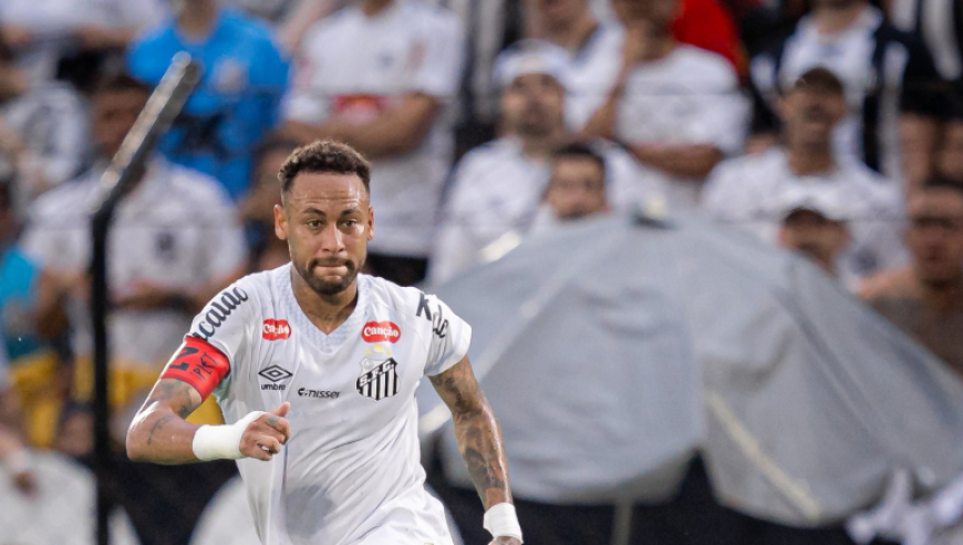 跑不动的内马尔上热搜，想让安切洛蒂带他去世界杯，需达成3条件