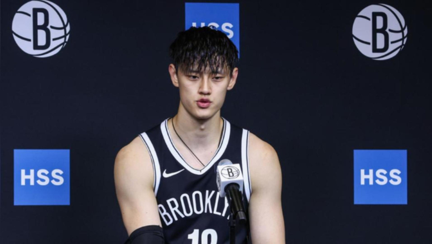 曾凡博&ldquo;雏鹰归巢&rdquo;续约首钢3年 兜兜转转的逐梦之旅