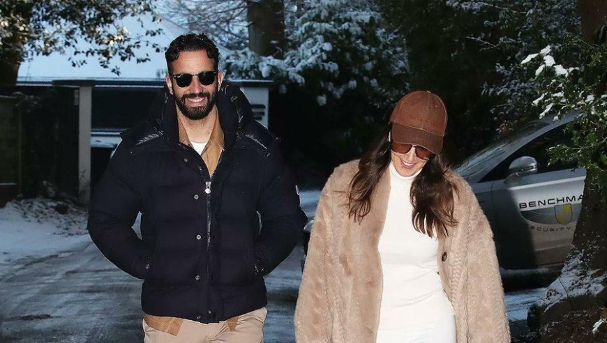 卸下压力！阿莫林被解雇后现身，面带笑容表情轻松，躺赚1200万