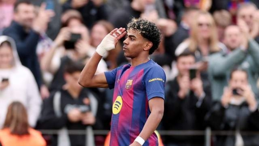 4-1！亚马尔帽子戏法，2亿超巨破纪录，巴萨吊打黄潜，甩皇马4分