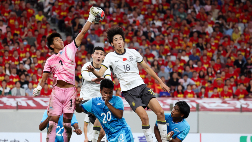 下半场轰9球！速看U22国足10-0北马里亚纳：王钰栋替补3射2助