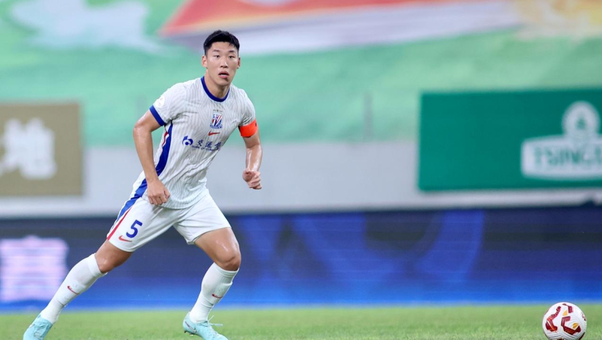 申花逃过一劫！鲍亚雄出击化解单刀，对手补射被朱辰杰门线解围