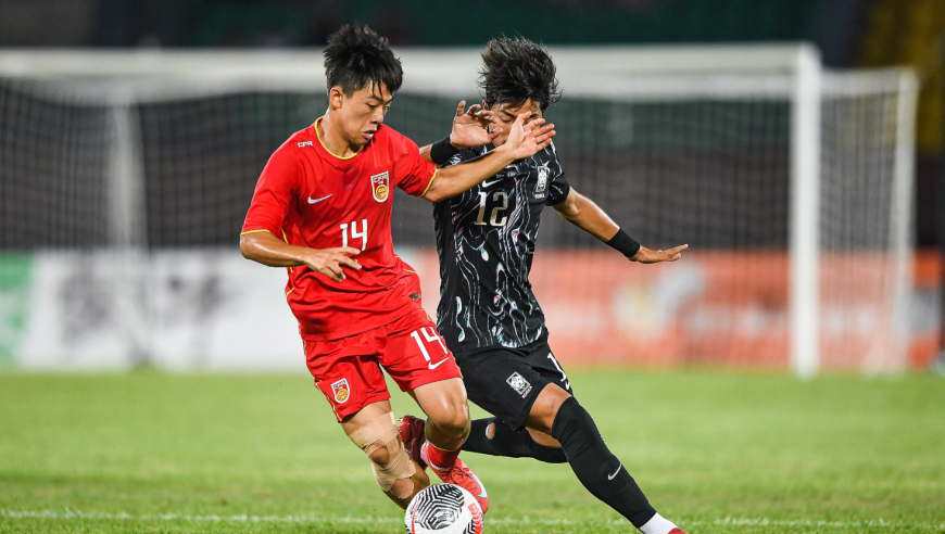 U16国足太牛！2分钟进韩国两球，邝兆雷爆射死角燃爆全场