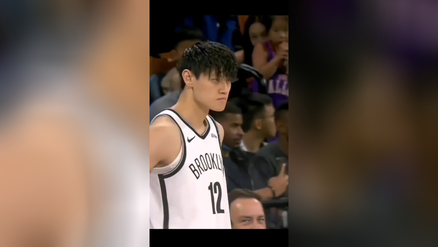 不给机会？曾凡博首秀0出手！nba中国赛出场6分钟！