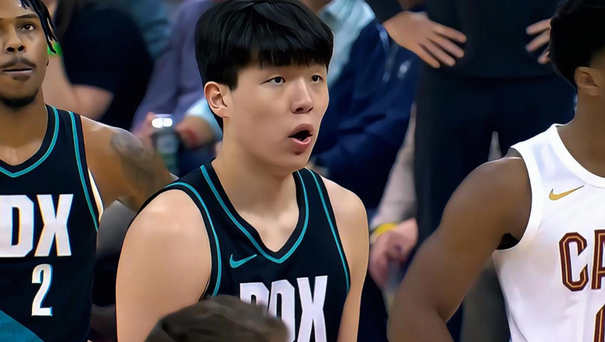 一分钟填满数据栏！杨瀚森首节仅一分钟时间就收获得分助攻加篮板