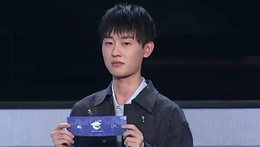S15瑞士轮第一轮抽签结果出炉！BLG对战100T，TES对战G2，AL和HLE强强对决！刘青松：前面抽到还挺好的，后面遇不到了！