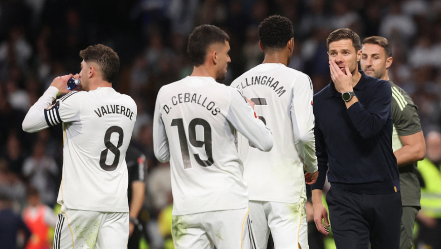 下课真因？曝阿隆索与3巨星交恶！已失球员尊重：训练闲逛+掐点离开