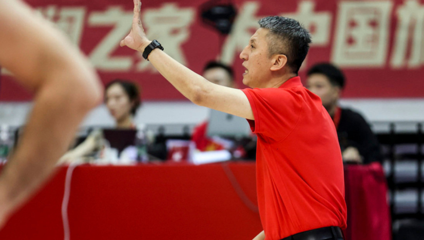 2分钟集锦！中国男篮90-68波黑，郭士强两次调整“1人”是关键