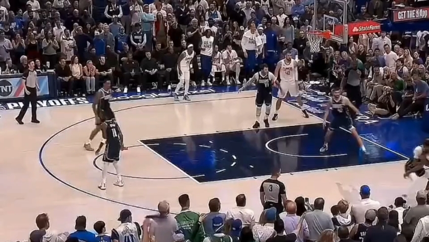 快船对阵独行侠最后一刻乔治神仙三分命中