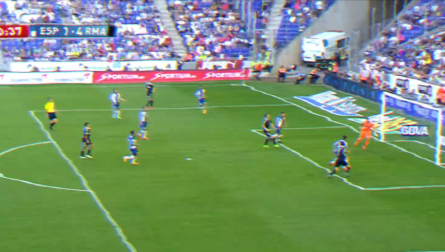 体坛记忆｜C罗的复仇！被球迷激怒后，他仅用三十分钟就让全场沉默！