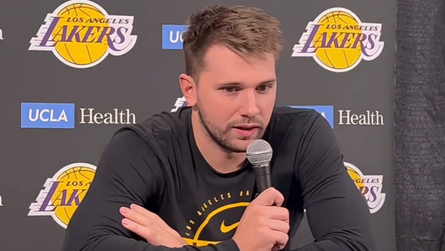 东契奇愤怒回击阿德巴约：我可不会像你一样无耻的刷83分！