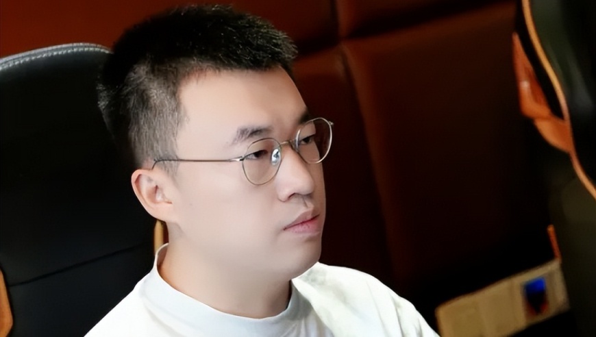 外战还得看WBG，把DK打成玩具！小虎值得信赖，米勒直言：很解气