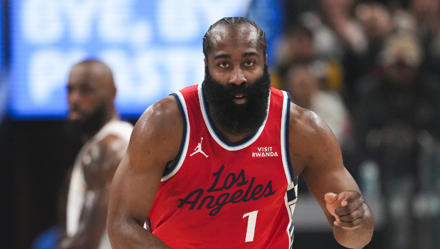 夸张到离谱！低谷期快船开场轰26-9超强进攻高潮打崩湖人全过程