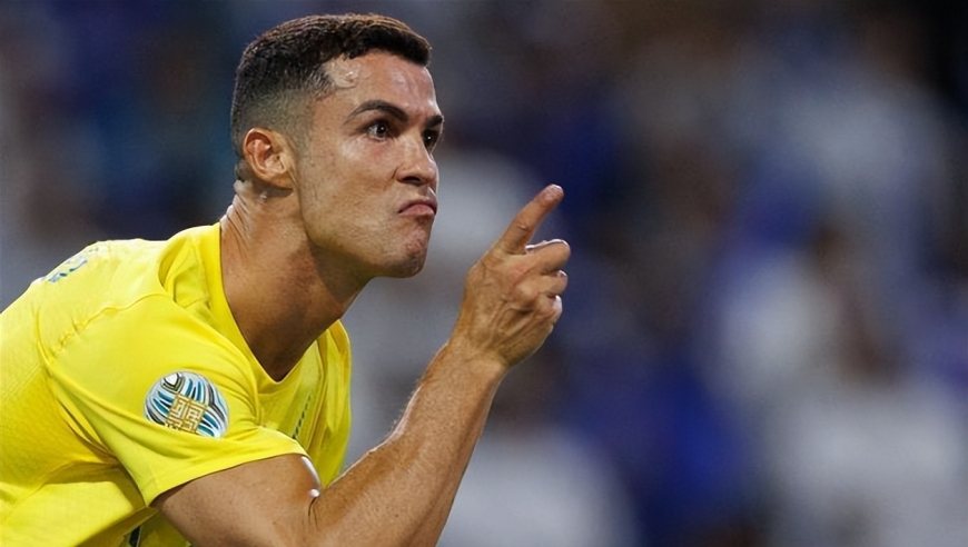 三轮不胜让出榜首！如何看待C罗职业生涯末期？人菜而不自知