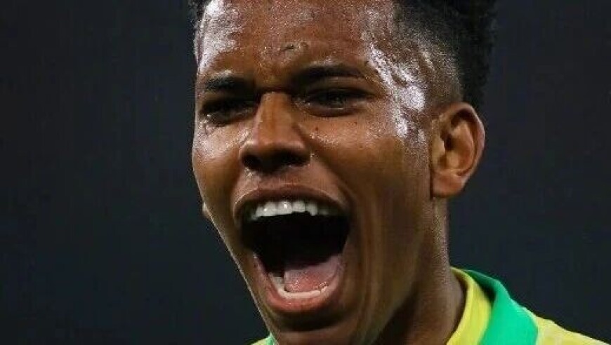 巴西1比0塞内加尔，埃斯特旺破僵局足够出色，内马尔再度落泪