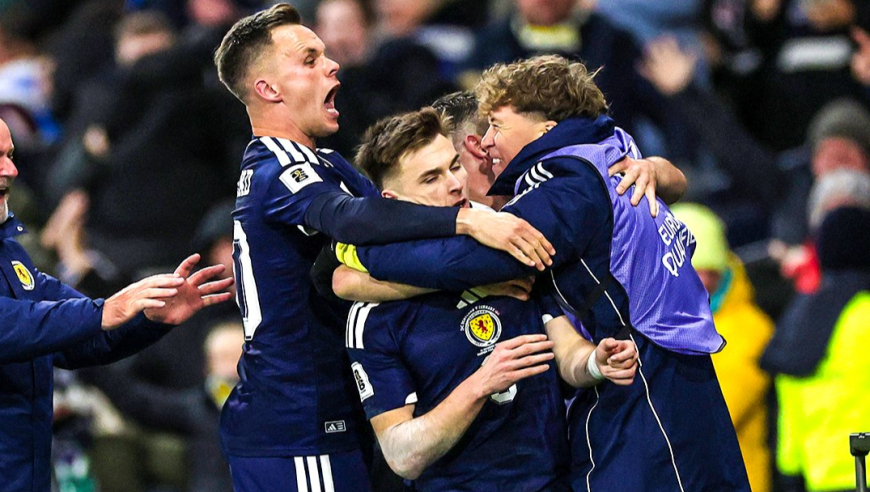 炸裂！世欧预苏格兰单场两神仙球：开局惊天倒挂金钩+中圈吊射