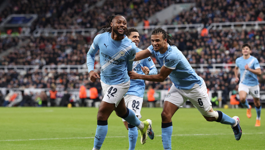 超值？6500万镑新援带飞曼城！加盟前2场造3球+蝉联MVP，创17年神迹