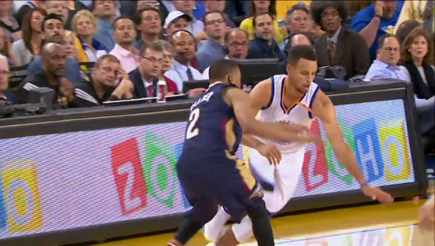 与杜兰特搭档的第一年！库里17年赛季高燃混剪：巅峰的他太灵动