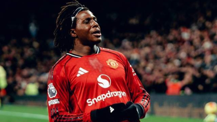 1-0！7500万神锋哑火，残阵曼联主场灭纽卡，逼近英超前四