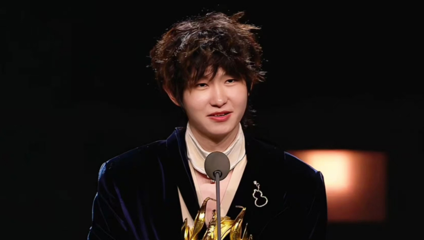 AG全员包揽最佳阵容，一诺透露明年回归，最佳教练zwy退居幕后