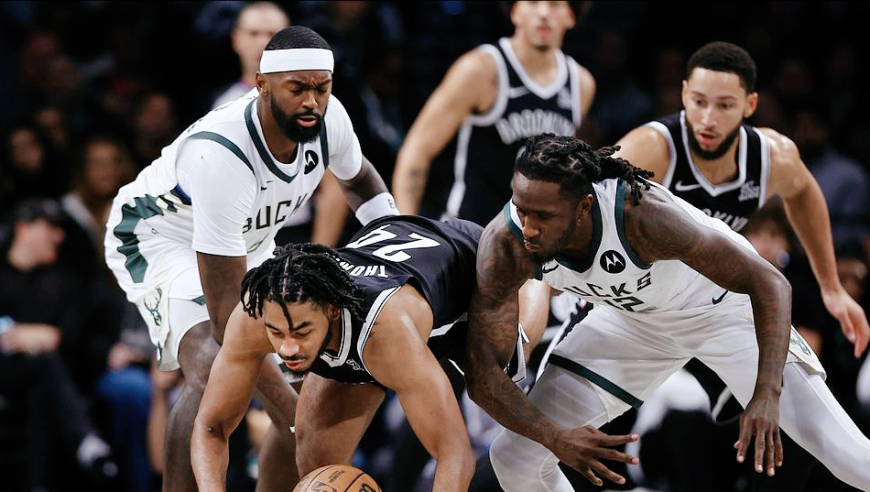 买断市场最大牌！托马斯底薪加盟雄鹿，字母哥时代还能延续多久？