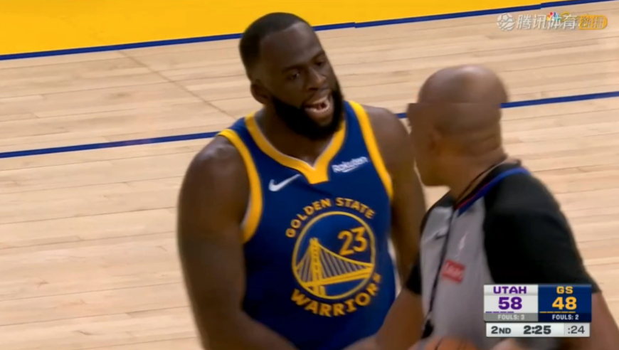 追梦连吃两T又遭驱逐！慢镜还原全过程：喋喋不休抱怨裁判被赶出球场