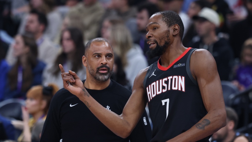 火箭又输倒数第一！苦吞25分逆转后遭绝杀 乌度卡一将无能累死三军