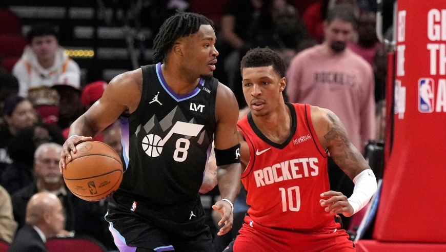 火箭大胜爵士升西部第三：杜兰特18+12助攻加盟新高 小贾31+9