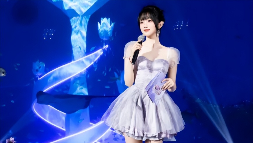 “很多同事讨厌你，说你坏话”，LPL主持开撕解说，放出对话录音