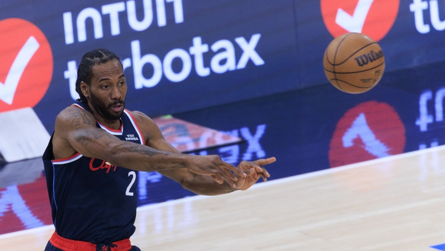 超勇士升第8，快船获4大利好！小卡29+7+8再破纪录 泰伦卢豪言成真