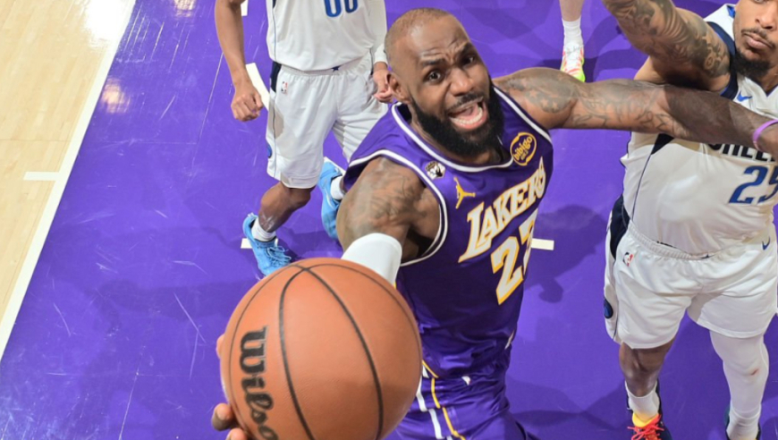 历史最老三双球员！詹姆斯28分10板12助：赛季首次+生涯第123次