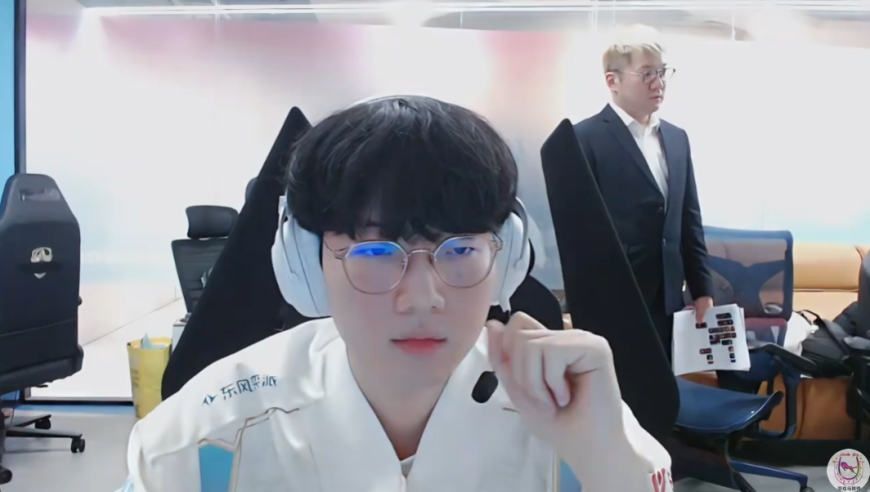 ELK拿下MVP送BLG倒数第一！纪律惯了的Viper有点懵