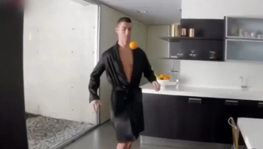 C罗900平的豪宅到底有多大？｜体坛记忆