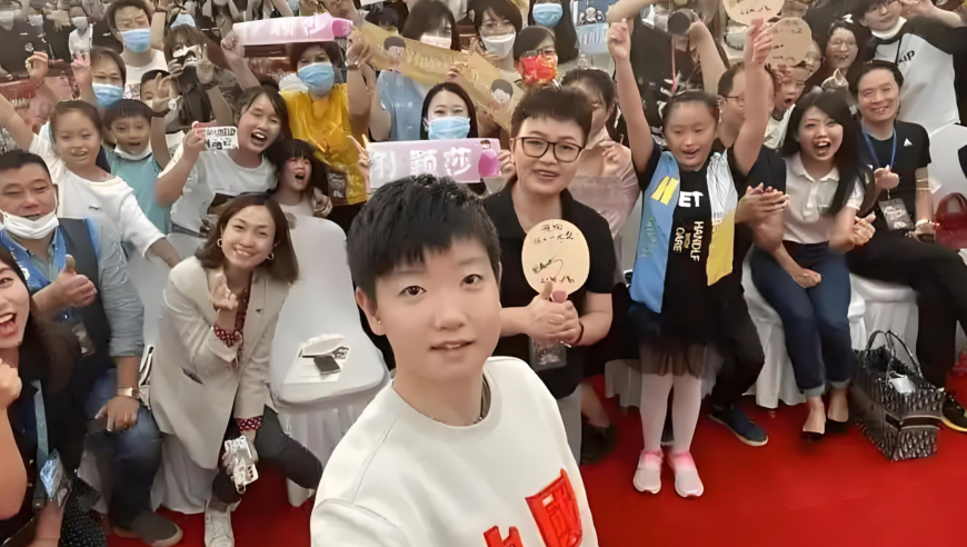 孙颖莎为什么会得到球迷喜爱？她靠的不仅仅是个人实力